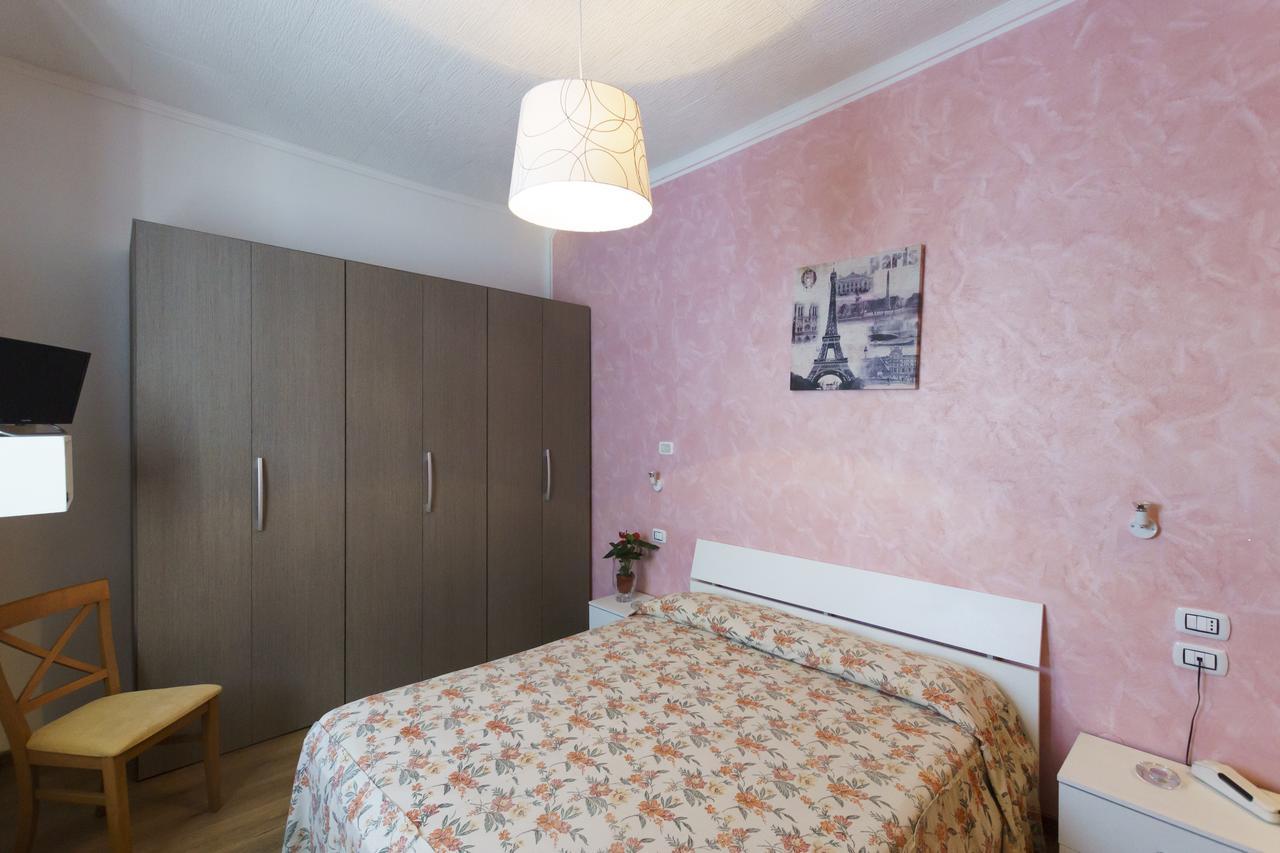 Albergo Roncone מראה חיצוני תמונה